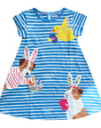 Mini Boden Girls Fun Big Appliqué Dress – Bluebell/Ivory Guinea Pigs
