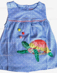 Baby Boden Girls Turtle Appliqué Cotton Top – Blue Ivory Polkadot